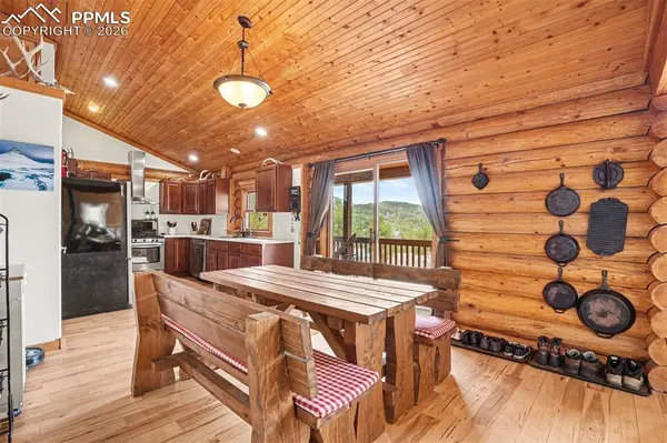 220 Rocky Mountain VW, Divide, CO 80814