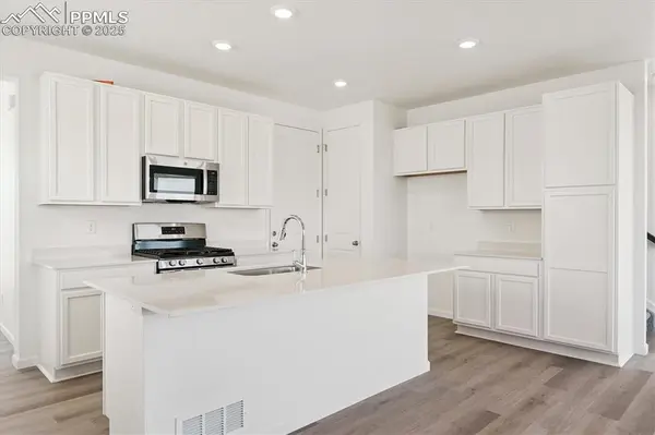 2513 Milano WAY, Pueblo, CO 81001