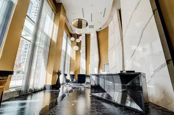 135 Lower Sherbourne ST #2821, Toronto C08, ON M5A 1Y4