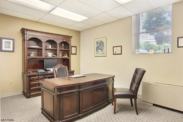 124 E MAIN ST STE 101, Denville Twp., NJ 07834