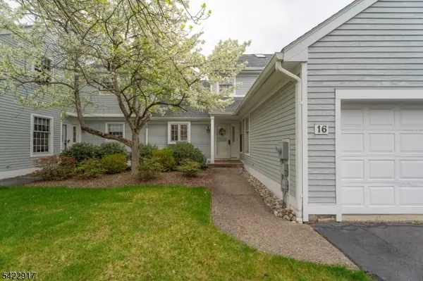 16 Cable Ct, Montville Twp., NJ 07045