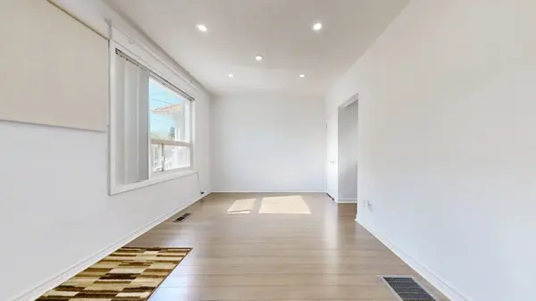 128 Northland AVE, Toronto W03, ON M6N 2E2