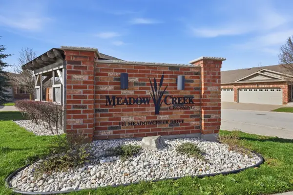 121 Meadowcreek DR #21, Middlesex Centre, ON N0M 2A0