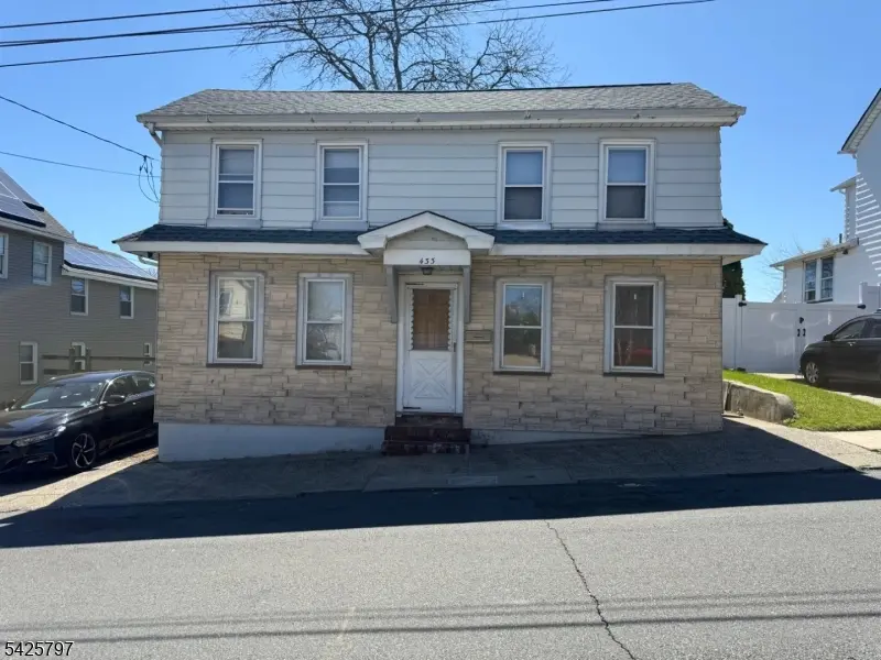 433 David St, South Amboy City, NJ 08879