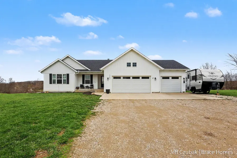 703 140th AVE, Leightontownship_allegan, MI 49348