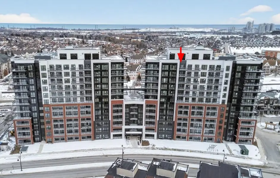 51 Clarington BLVD #1214, Clarington, ON L1C 7J8