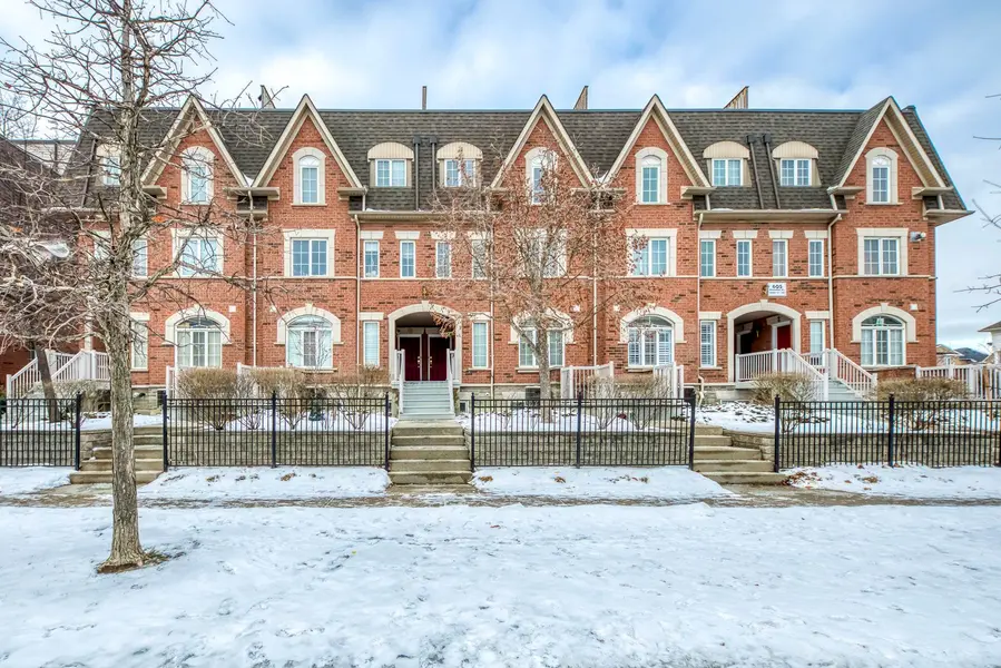 605 Shoreline DR #Unit 11, Mississauga, ON L5B 4K3