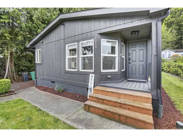 1218 W C ST, Rainier, OR 97048