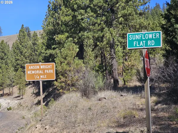 Sunflower Flatt Rd., Heppner, OR 97836