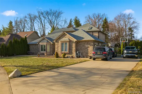 3799 Tymber Ridge CT, Sterling Heights, MI 48314