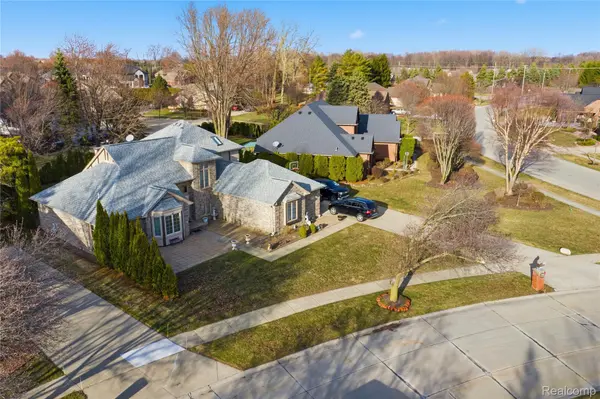 3799 Tymber Ridge CT, Sterling Heights, MI 48314