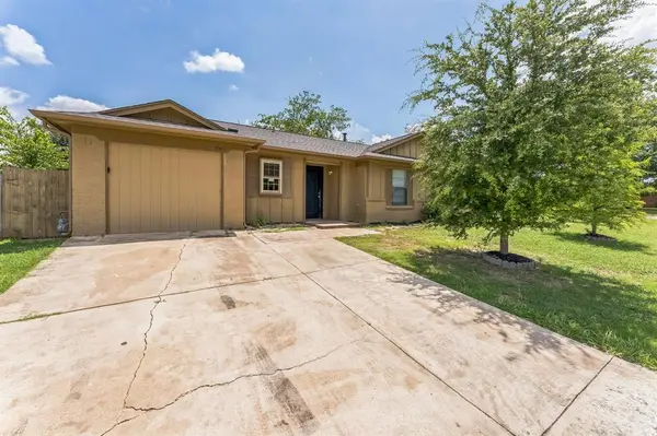 5921 Sea Breeze Lane, Fort Worth, TX 76135