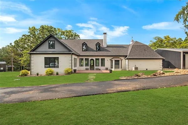 130 An County Road 379, Palestine, TX 75801