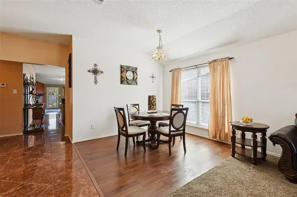 640 Canyon Place, Desoto, TX 75115