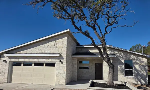 20008 Boggy Ford Road, Lago Vista, TX 78645