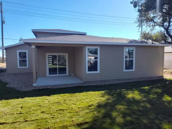 20008 Boggy Ford Road, Lago Vista, TX 78645