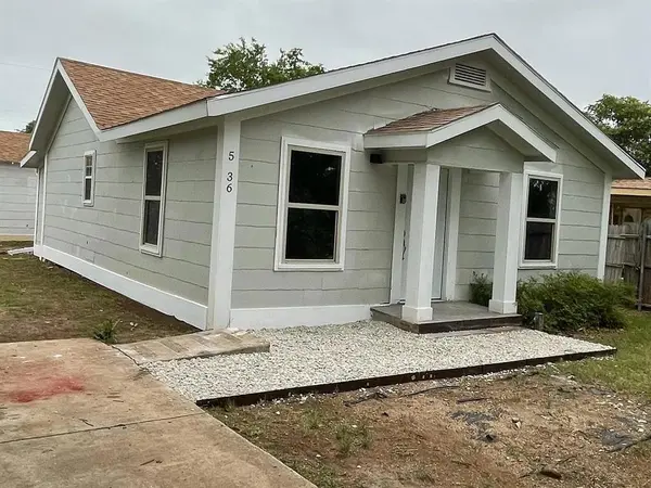 5836 Kilpatrick Avenue,  Fort Worth,  TX 76107