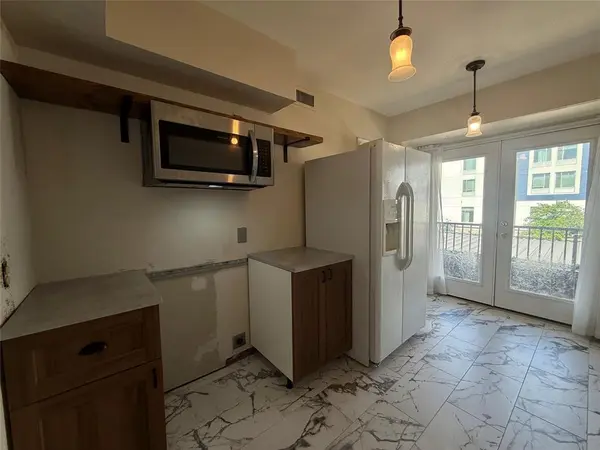 7830 Meadow Park Drive #209, Dallas, TX 75230