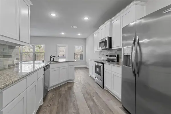 708 Amber Drive, Greenville, TX 75402