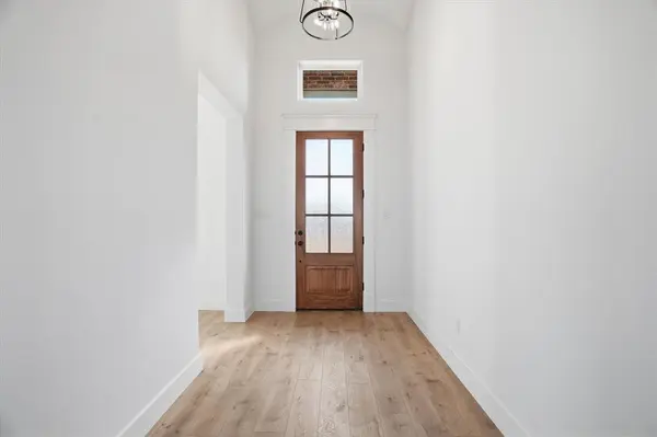 450 Red Bird Drive, Springtown, TX 76082