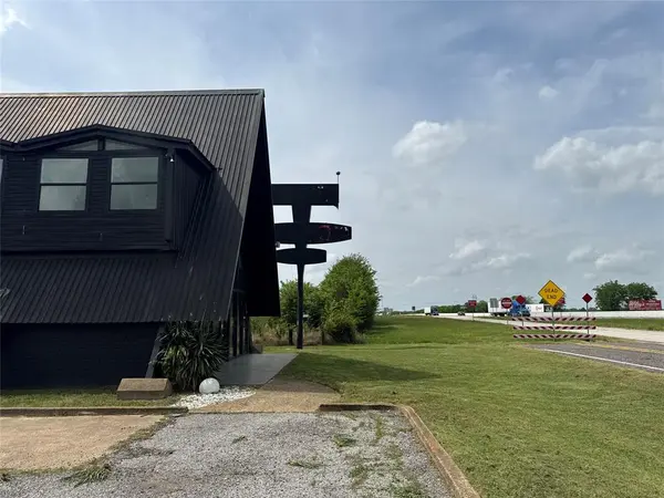 25699 Interstate 20, Wills Point, TX 75169