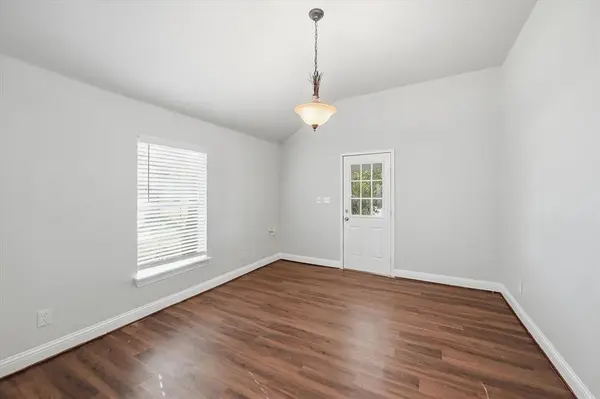 807 Wyatt Street, Waxahachie, TX 75165