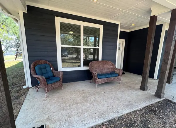 505 S Sky Court, Granbury, TX 76049