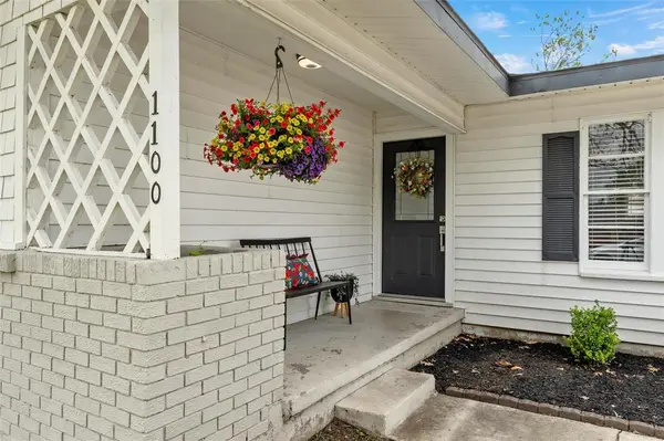 1100 N 66th Street, Waco, TX 76710