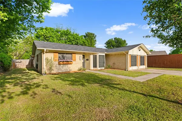 904 Kent Drive, Gainesville, TX 76240