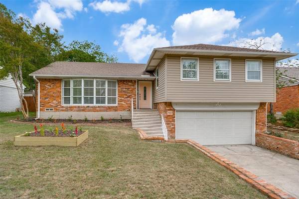 707 S Weatherred Drive, Richardson, TX 75080