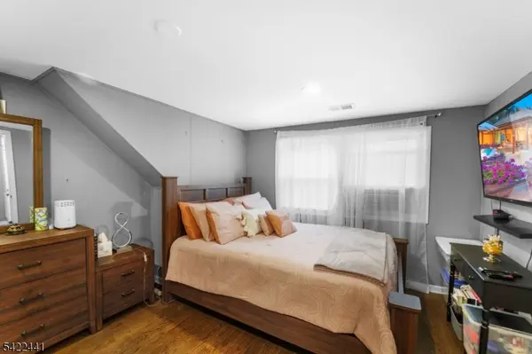 639 Parkview Ave, North Plainfield Boro, NJ 07063