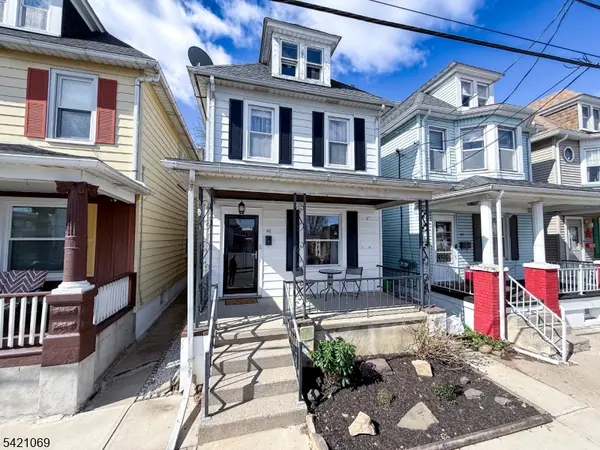 82 Evelyn Ave, Phillipsburg Town, NJ 08865