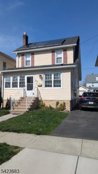 97 Waldo Ave, Bloomfield Twp., NJ 07003