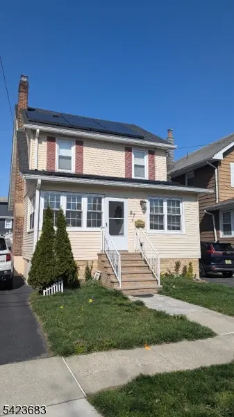 97 Waldo Ave, Bloomfield Twp., NJ 07003