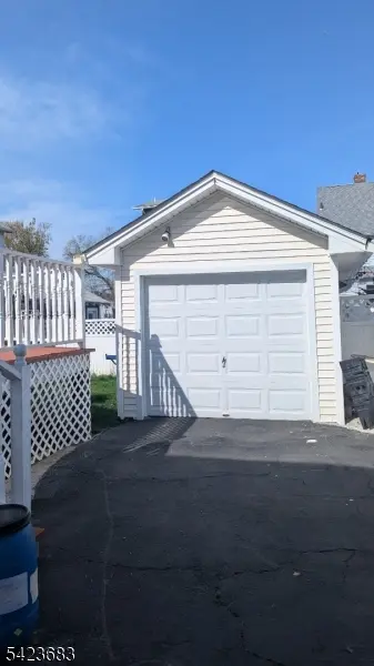 97 Waldo Ave, Bloomfield Twp., NJ 07003