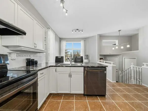 106 Springs PL SE, Airdrie, AB T4A 2C9