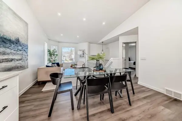 244 Coverdale CT NE, Calgary, AB T3K 4J7