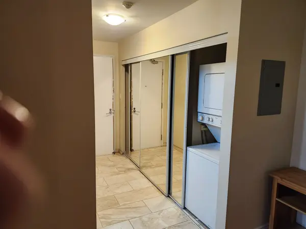 38 Grenville AVE #3606, Toronto C01, ON M4Y 1A5