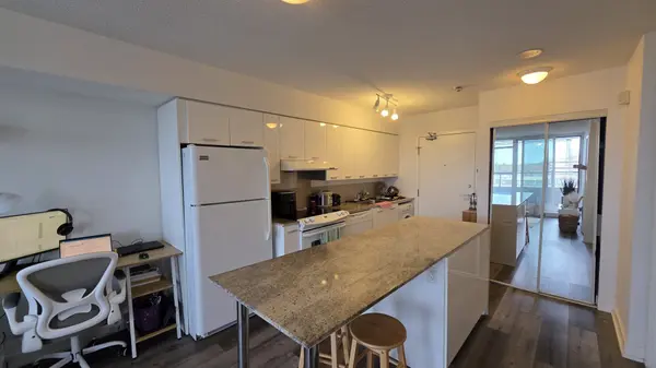 29 Singer CT #306, Toronto C15, ON M2K 0B3