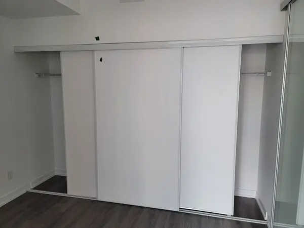 20 Edward ST #923, Toronto C01, ON M5G 0C5