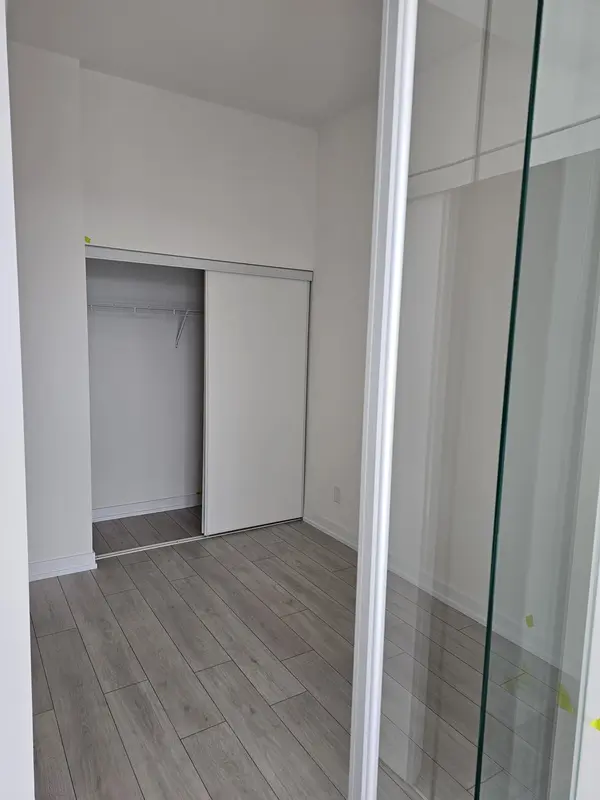 500 Dupont ST #307, Toronto C02, ON M6G 0B8