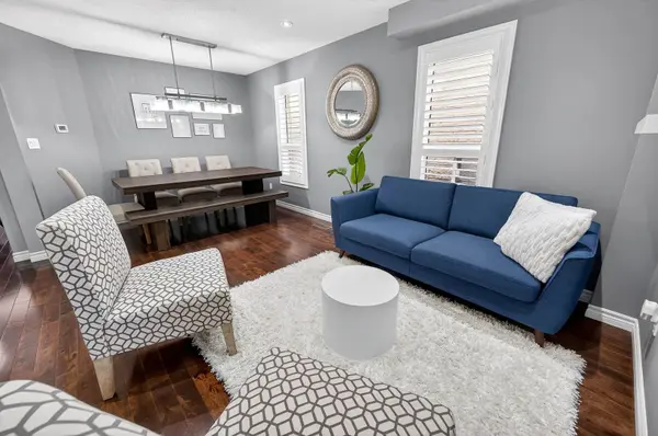 38 Perfitt CRES, Ajax, ON L1Z 1J3