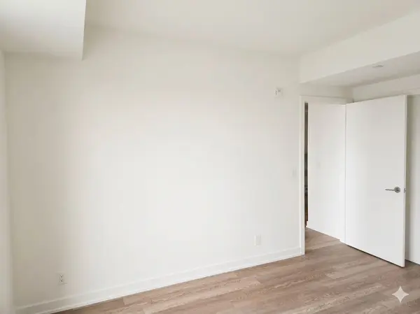 51 Clarington BLVD #1214, Clarington, ON L1C 7J8