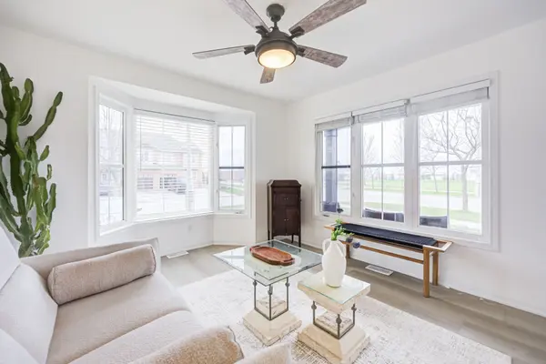 1 Jamesway CRES, Whitchurch-stouffville, ON L4A 0A3