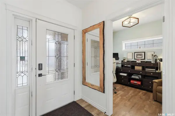 106 McIntosh STREET, Saskatoon, SK S7T 0A8