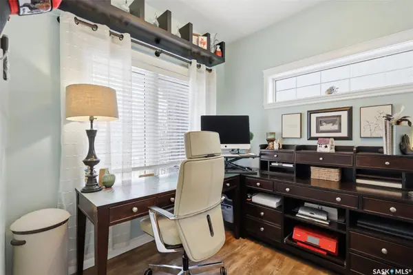 106 McIntosh STREET, Saskatoon, SK S7T 0A8