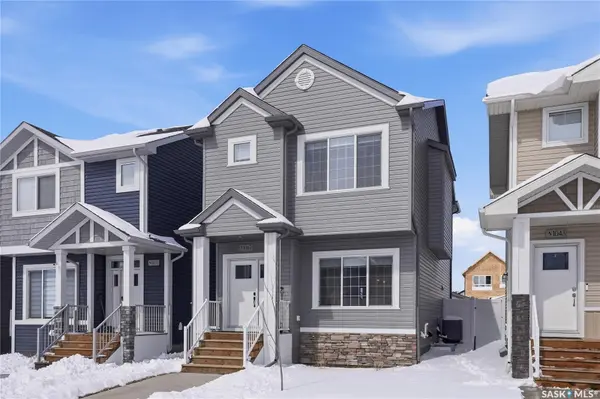 1047 Brighton GATE, Saskatoon, SK S7V 1S5