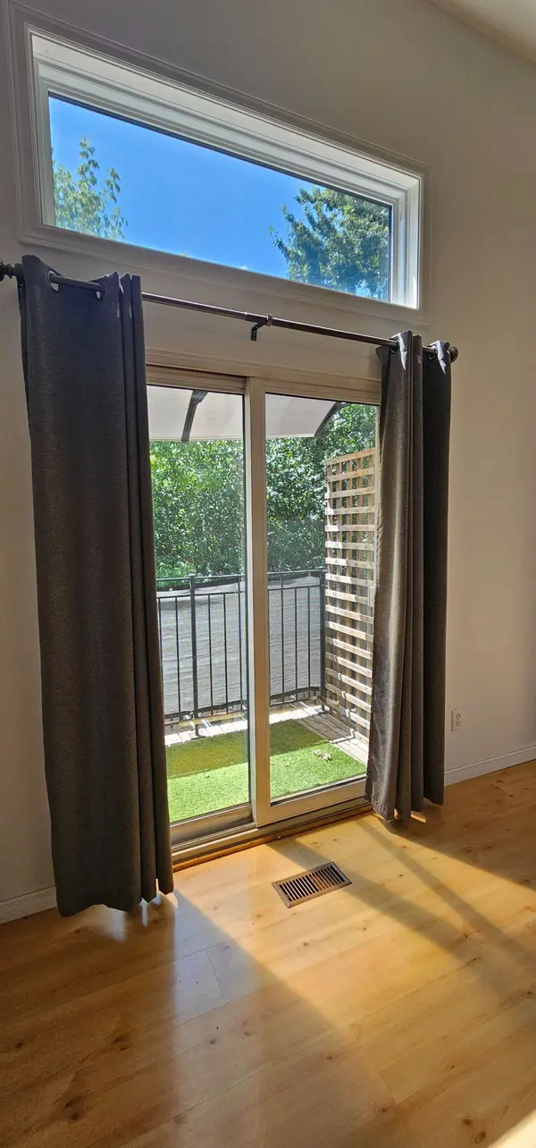 36 Dawson CRES #36, Brampton, ON L6V 3M5