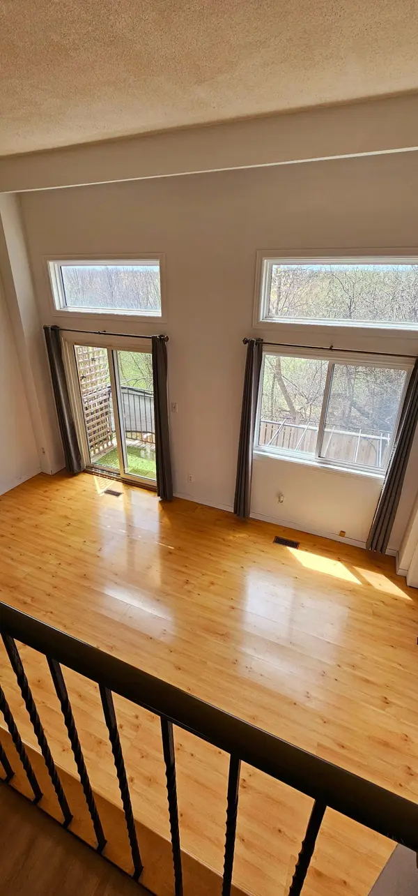 36 Dawson CRES #36, Brampton, ON L6V 3M5