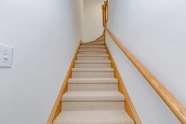 605 Shoreline DR #Unit 11, Mississauga, ON L5B 4K3